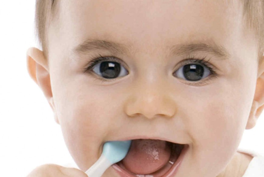 Higiene bucal en bebés e infantes